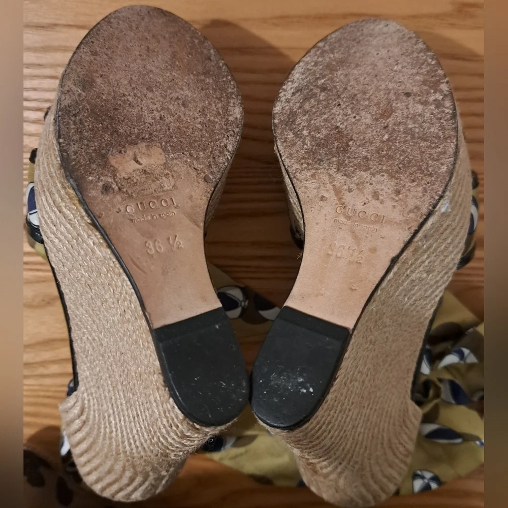 EUC RARE Vintage Y2K Gucci Platform Boho Jute & Silk Wedge Espadrille Shoe SZ 6
